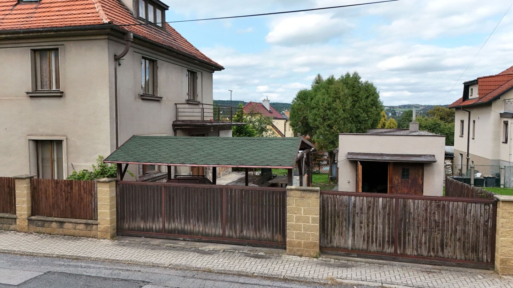 Prodej domu 108 m², pozemek 600 m², Nerudova, Řevnice, Středočeský kraj Prodej domu 108 m², pozemek 600 m², Nerudova, Řevnice, Středočeský kraj