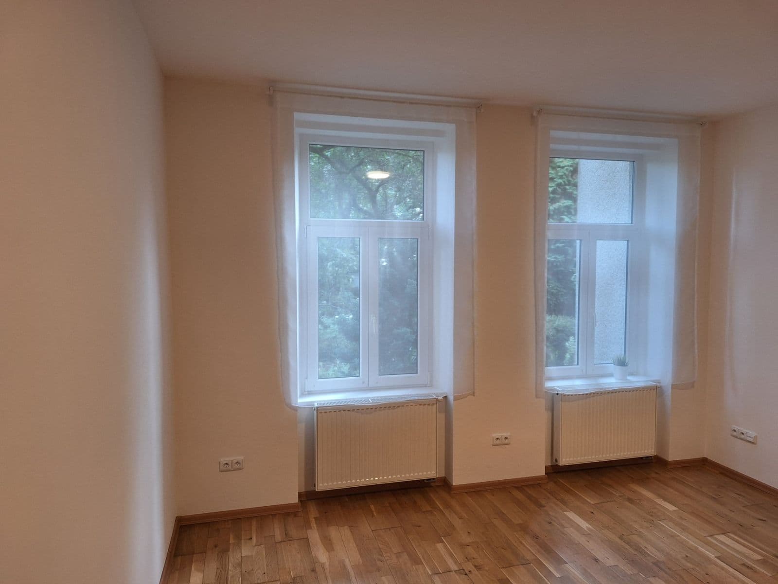 Pronájem bytu 2+kk 48 m², Zachova, Brno, Jihomoravský kraj Pronájem bytu 2+kk 48 m², Zachova, Brno, Jihomoravský kraj
