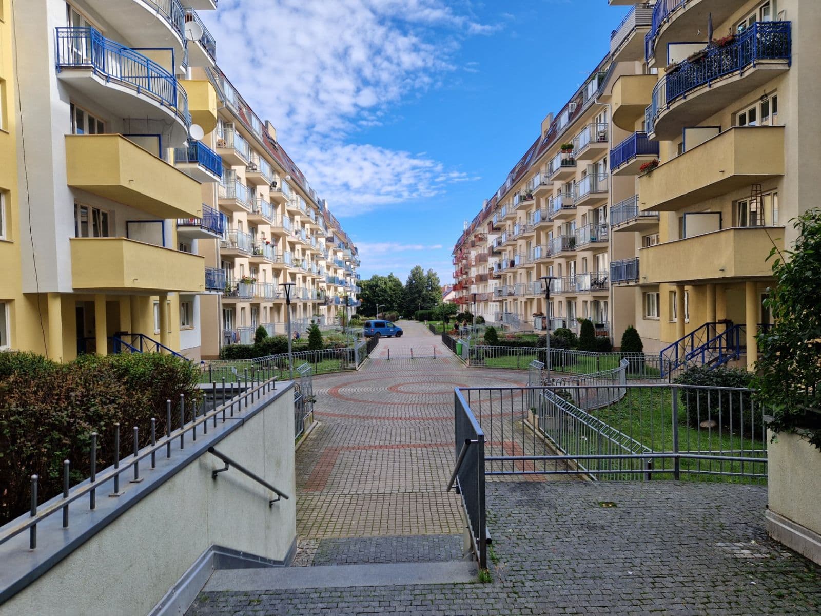 Pronájem bytu 1+kk 30 m², Pelušková, Praha, Praha Pronájem bytu 1+kk 30 m², Pelušková, Praha, Praha