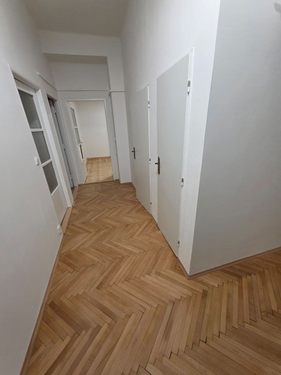 Pronájem bytu 2+1 77 m², Zelinářská, Praha, Praha Pronájem bytu 2+1 77 m², Zelinářská, Praha, Praha