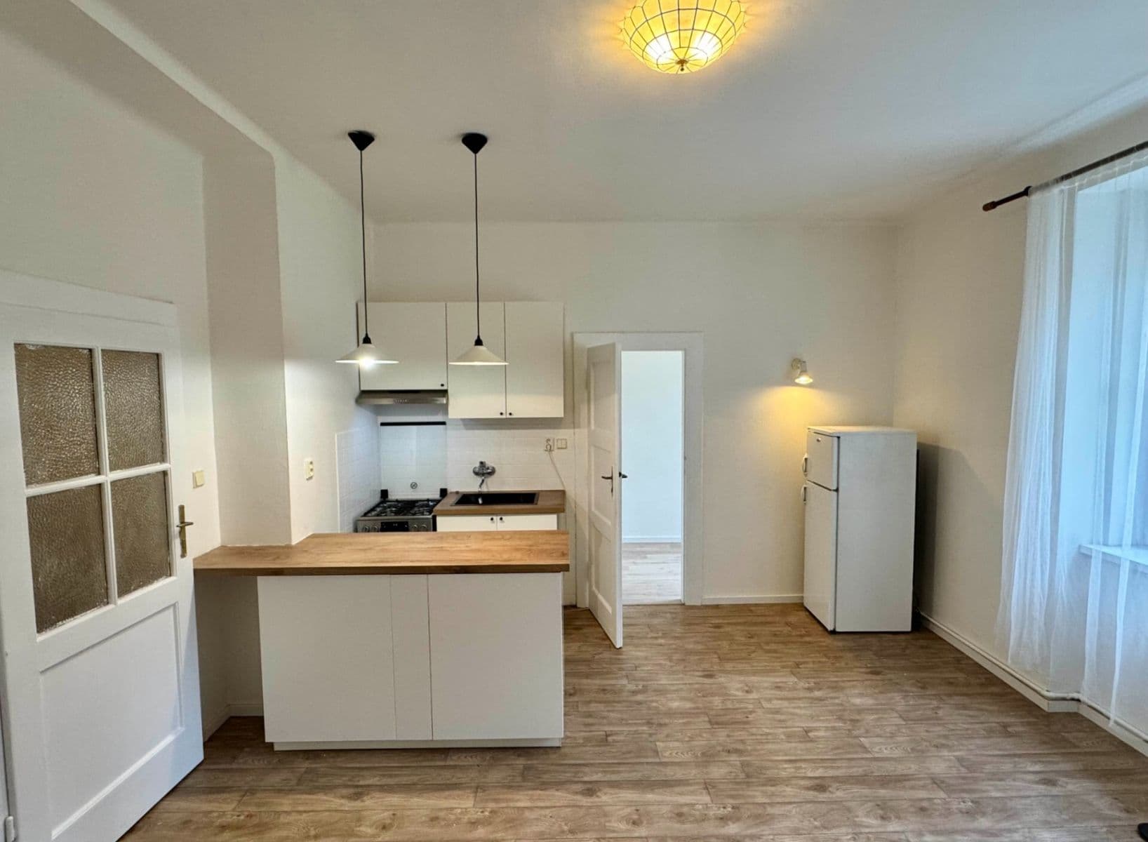 Prodej bytu 1+kk 36 m², Na Jezerce, Praha, Praha Prodej bytu 1+kk 36 m², Na Jezerce, Praha, Praha