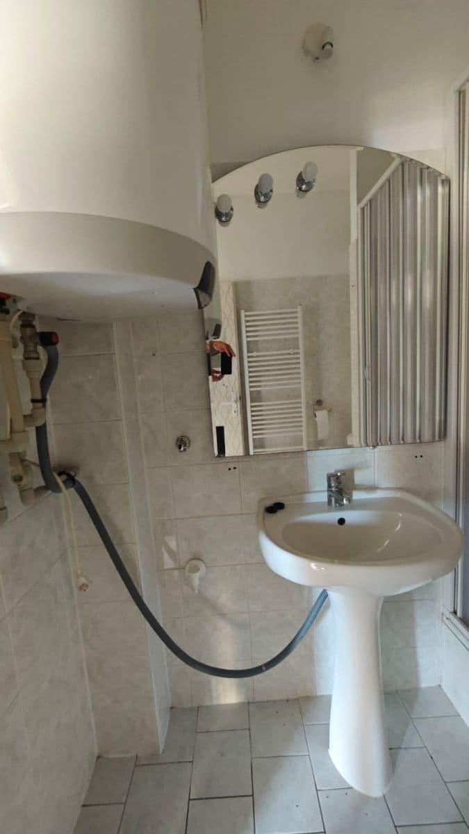 Pronájem bytu 2+kk 34 m², Vojtěcha Lanny, Kladno, Středočeský kraj Pronájem bytu 2+kk 34 m², Vojtěcha Lanny, Kladno, Středočeský kraj