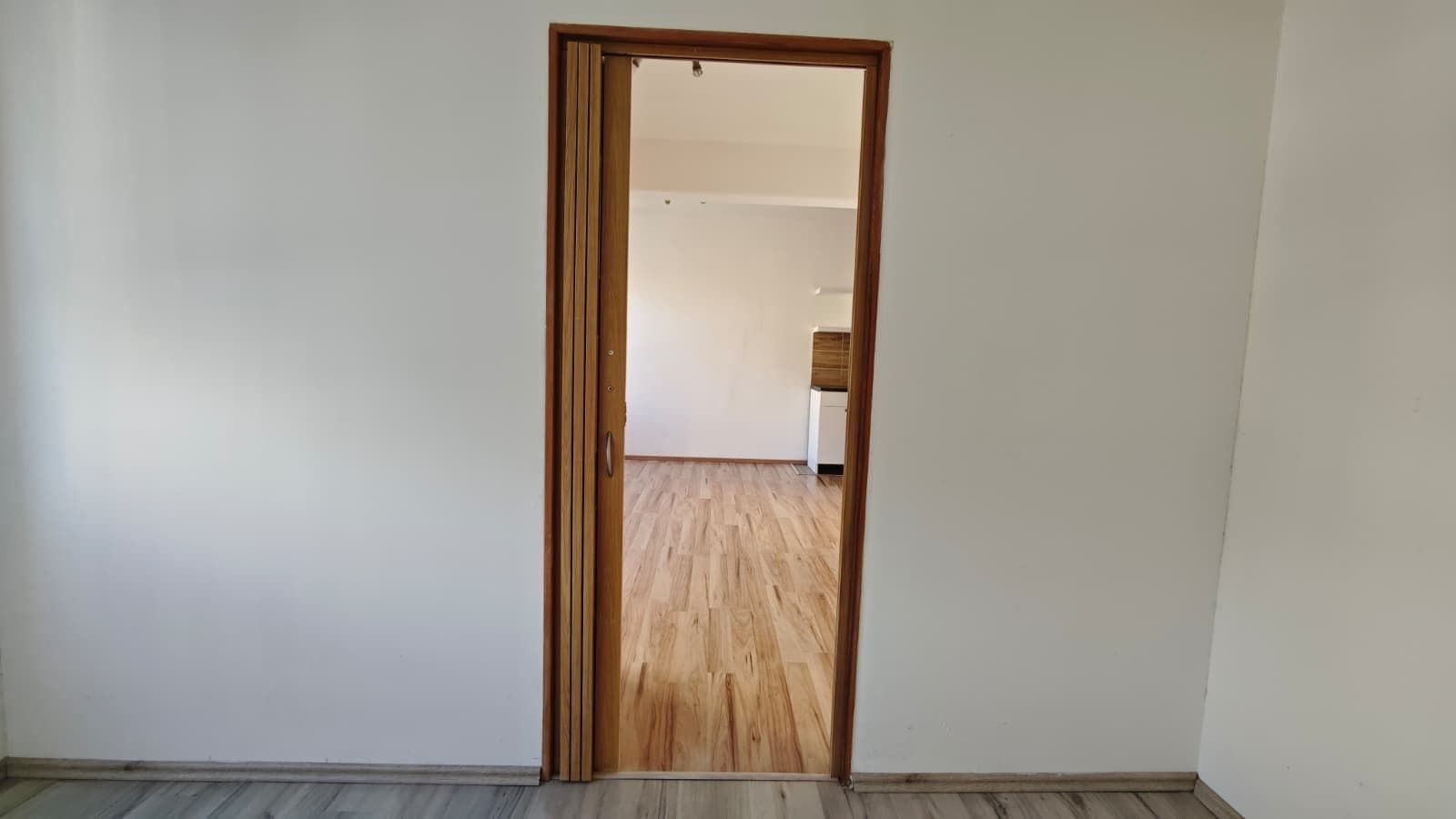 Pronájem bytu 2+kk 34 m², Vojtěcha Lanny, Kladno, Středočeský kraj Pronájem bytu 2+kk 34 m², Vojtěcha Lanny, Kladno, Středočeský kraj