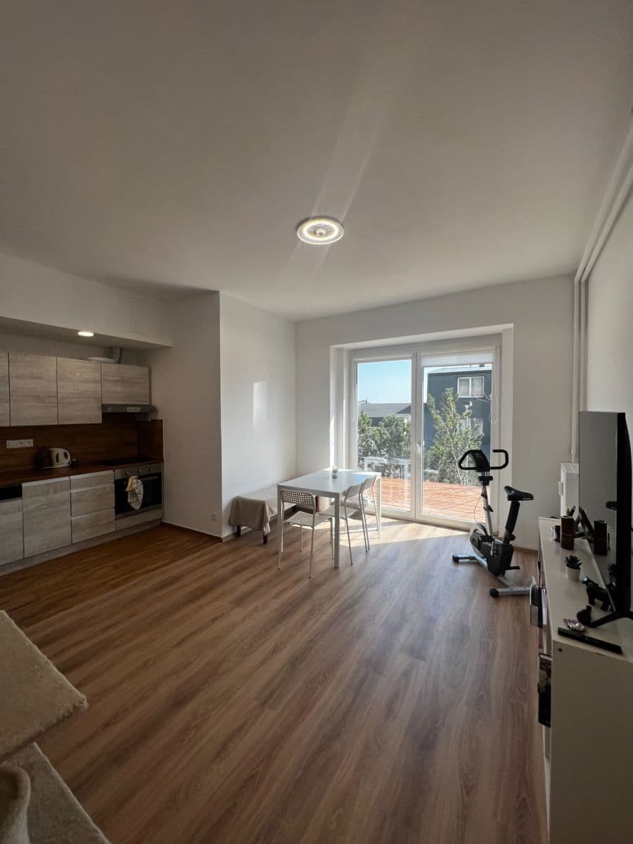Pronájem bytu 2+kk 50 m², Markova, Praha, Praha Pronájem bytu 2+kk 50 m², Markova, Praha, Praha