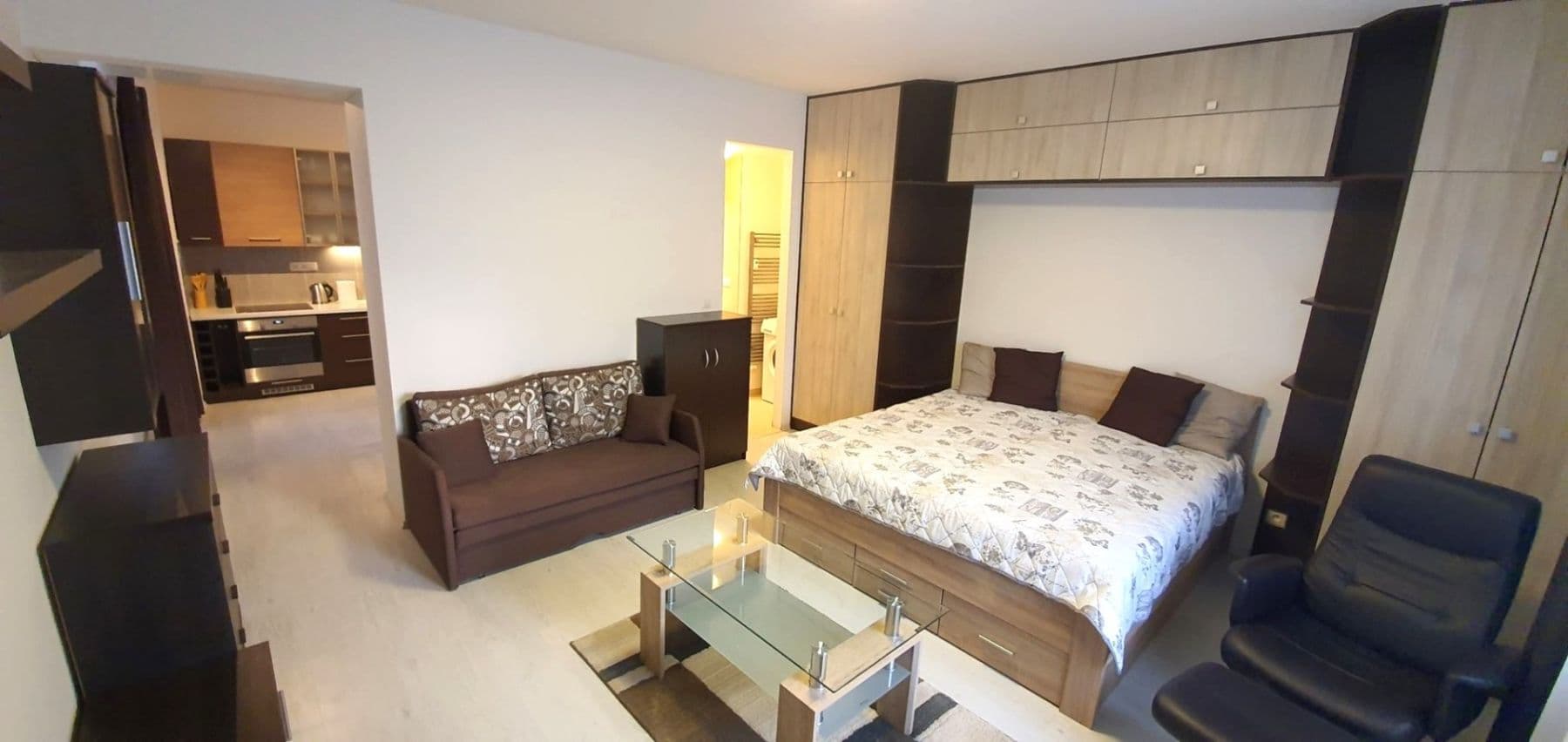 Pronájem bytu 1+1 39 m², Turčianska, Ružinov, Bratislavský kraj Pronájem bytu 1+1 39 m², Turčianska, Ružinov, Bratislavský kraj