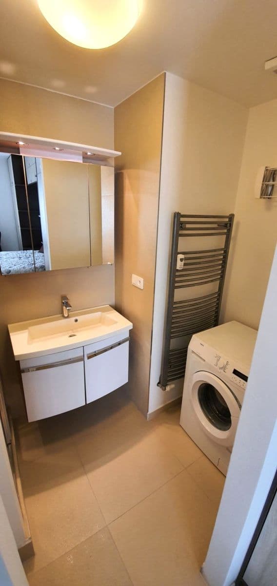 Pronájem bytu 1+1 39 m², Turčianska, Ružinov, Bratislavský kraj Pronájem bytu 1+1 39 m², Turčianska, Ružinov, Bratislavský kraj