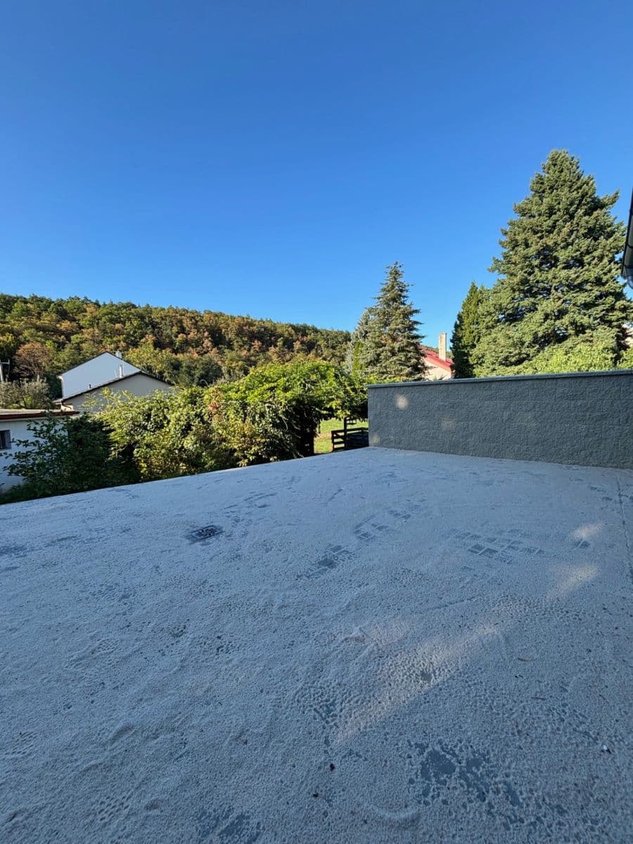 Pronájem bytu 3+1 150 m², Lipenská, Olomouc, Olomoucký kraj Pronájem bytu 3+1 150 m², Lipenská, Olomouc, Olomoucký kraj