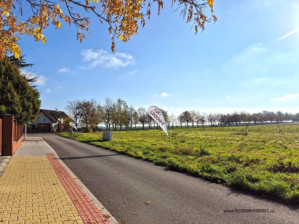 Prodej pozemku 1.223 m², Hřebeč, Středočeský kraj Prodej pozemku 1.223 m², Hřebeč, Středočeský kraj