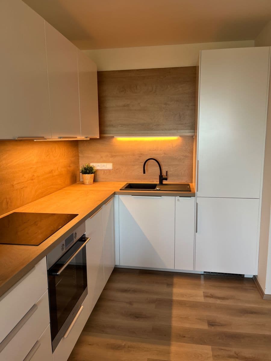Pronájem bytu 3+kk 65 m², Kocianova, Praha, Praha Pronájem bytu 3+kk 65 m², Kocianova, Praha, Praha