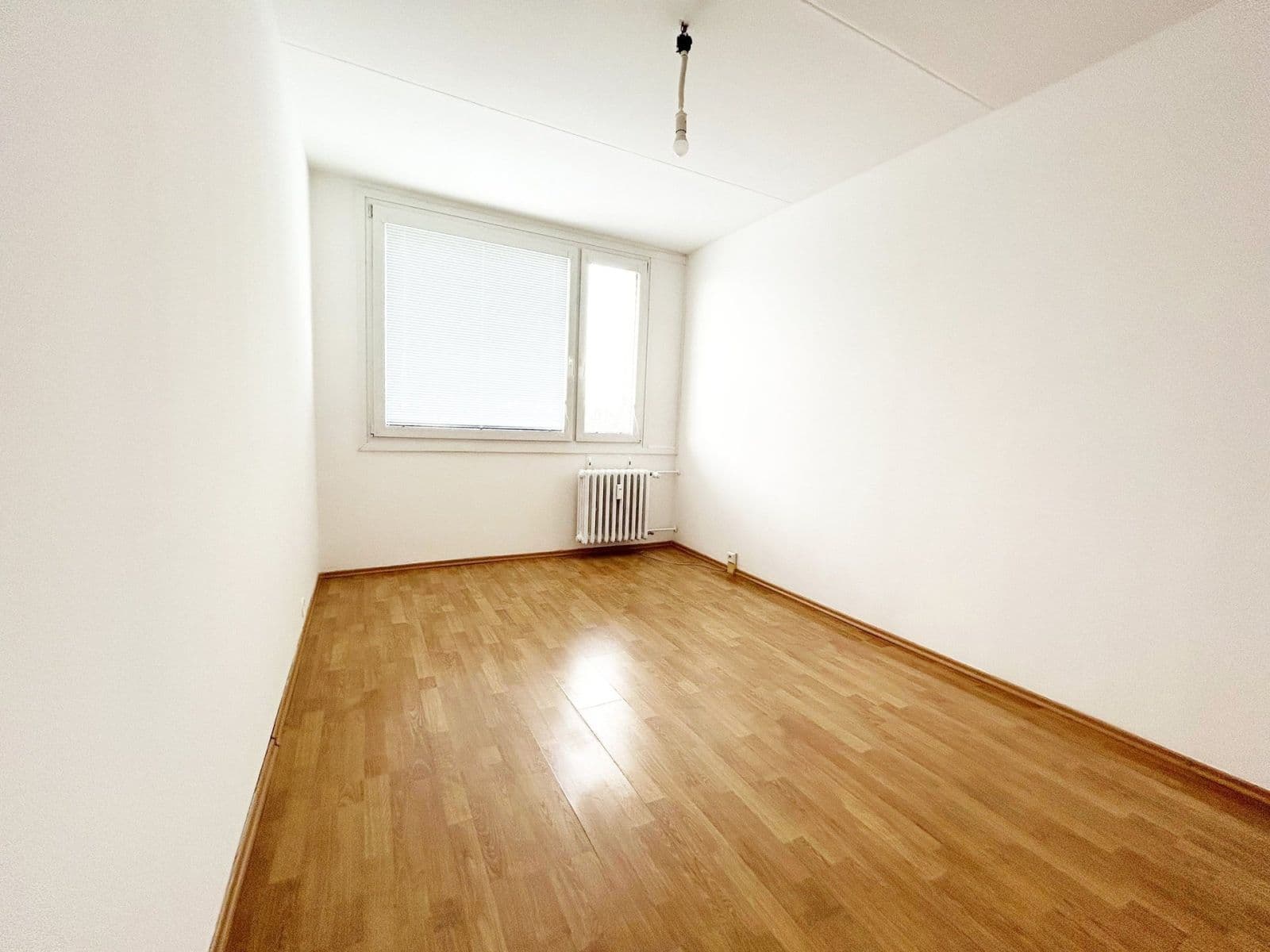Pronájem bytu 3+1 73 m², Klukovická, Praha, Praha Pronájem bytu 3+1 73 m², Klukovická, Praha, Praha