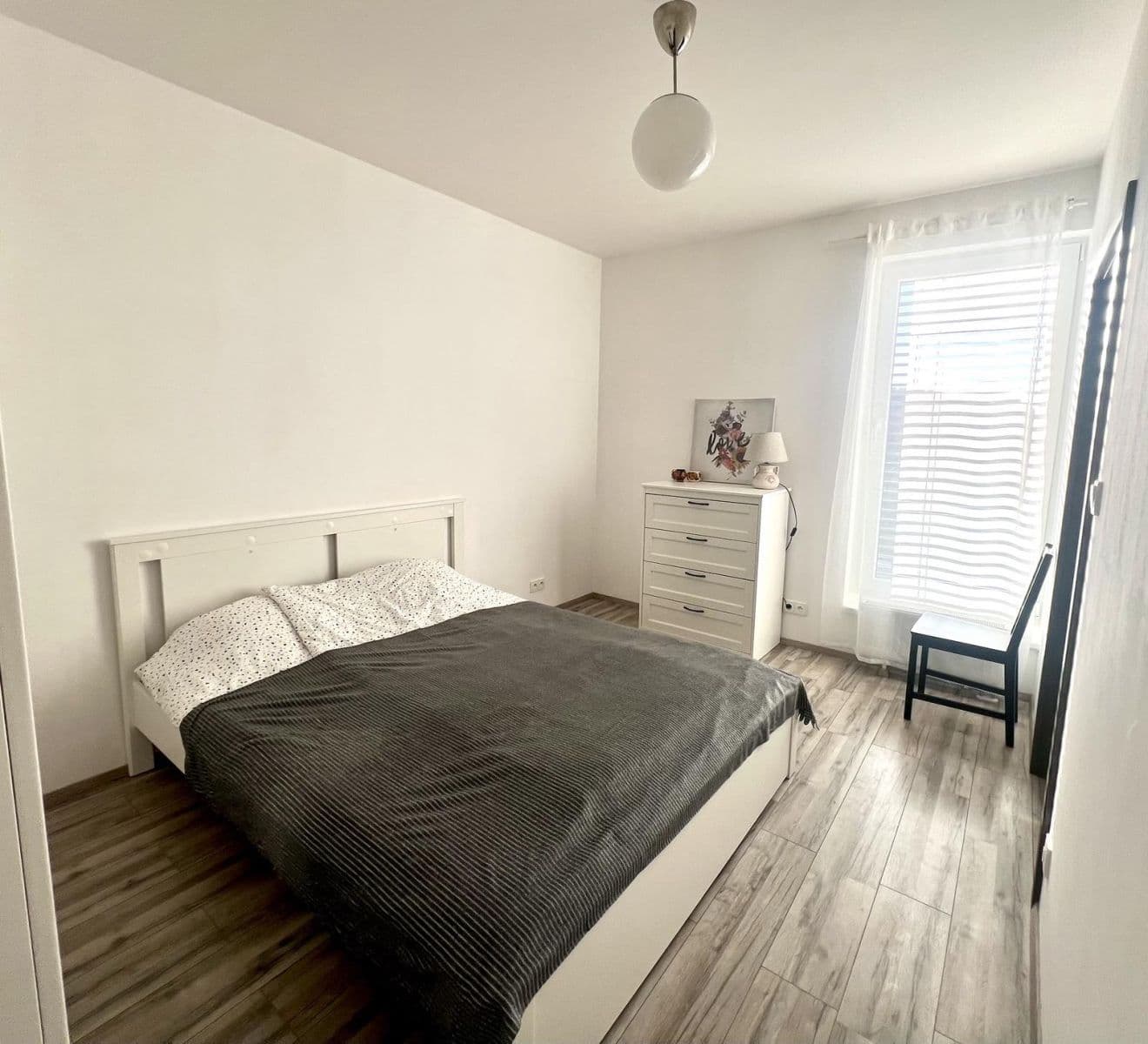 Pronájem bytu 66 m², Nemočnični ,, Plzeň, Plzeňský kraj Pronájem bytu 66 m², Nemočnični ,, Plzeň, Plzeňský kraj