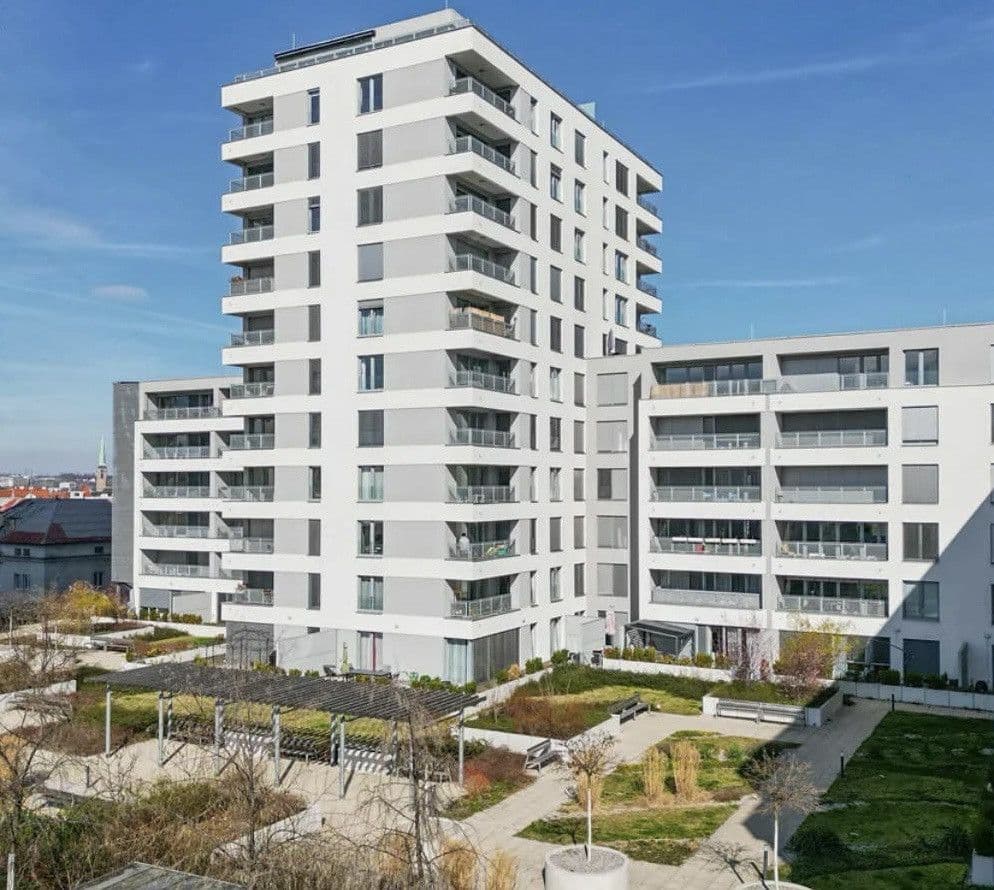 Pronájem bytu 66 m², Nemočnični ,, Plzeň, Plzeňský kraj Pronájem bytu 66 m², Nemočnični ,, Plzeň, Plzeňský kraj