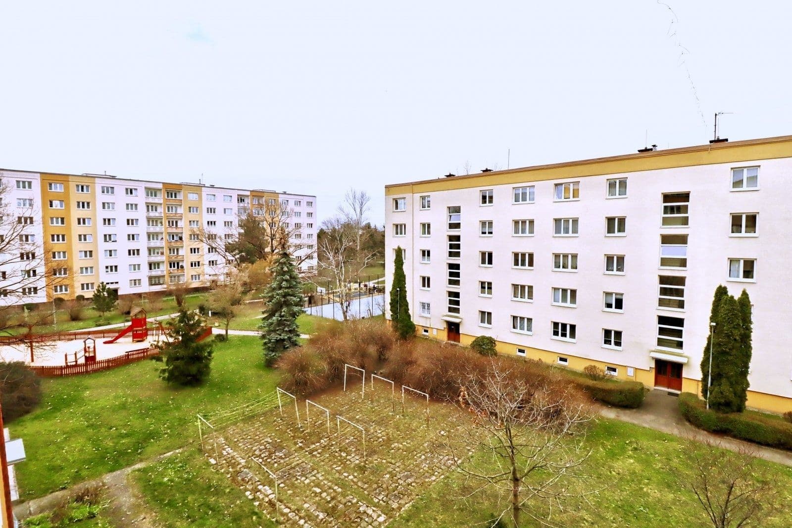 Pronájem bytu 2+1 55 m², Přistoupimská, Praha, Praha Pronájem bytu 2+1 55 m², Přistoupimská, Praha, Praha