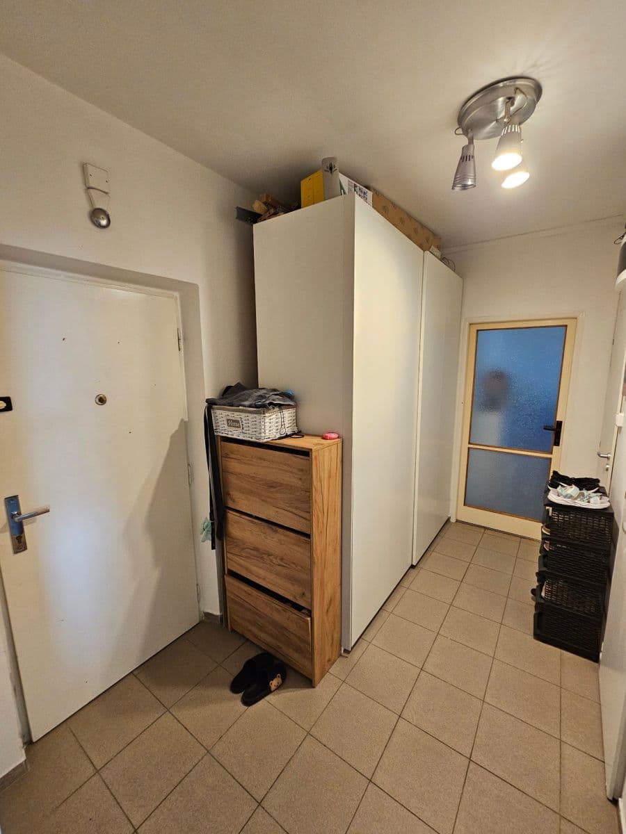 Prodej bytu 2+1 54 m², Lipecká, Praha, Praha Prodej bytu 2+1 54 m², Lipecká, Praha, Praha