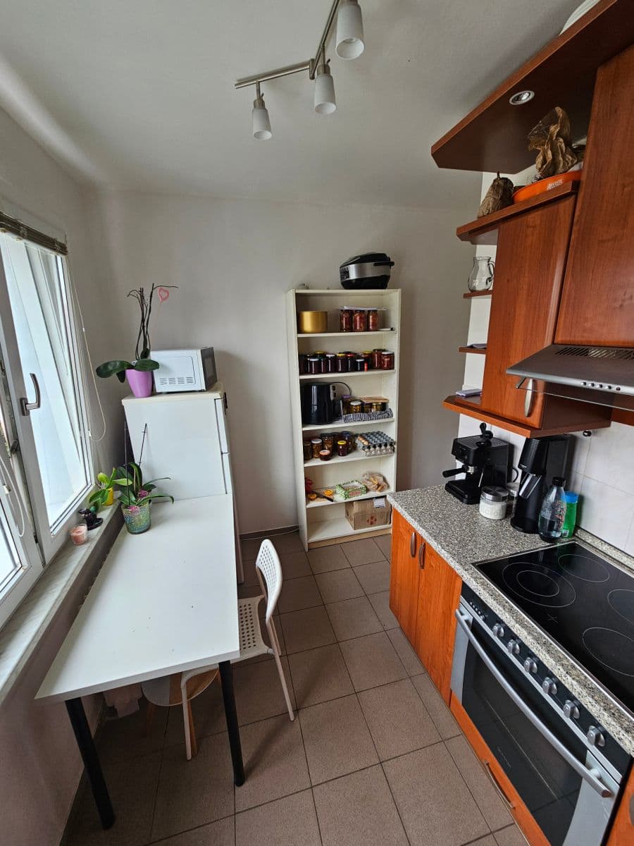 Prodej bytu 2+1 54 m², Lipecká, Praha, Praha Prodej bytu 2+1 54 m², Lipecká, Praha, Praha