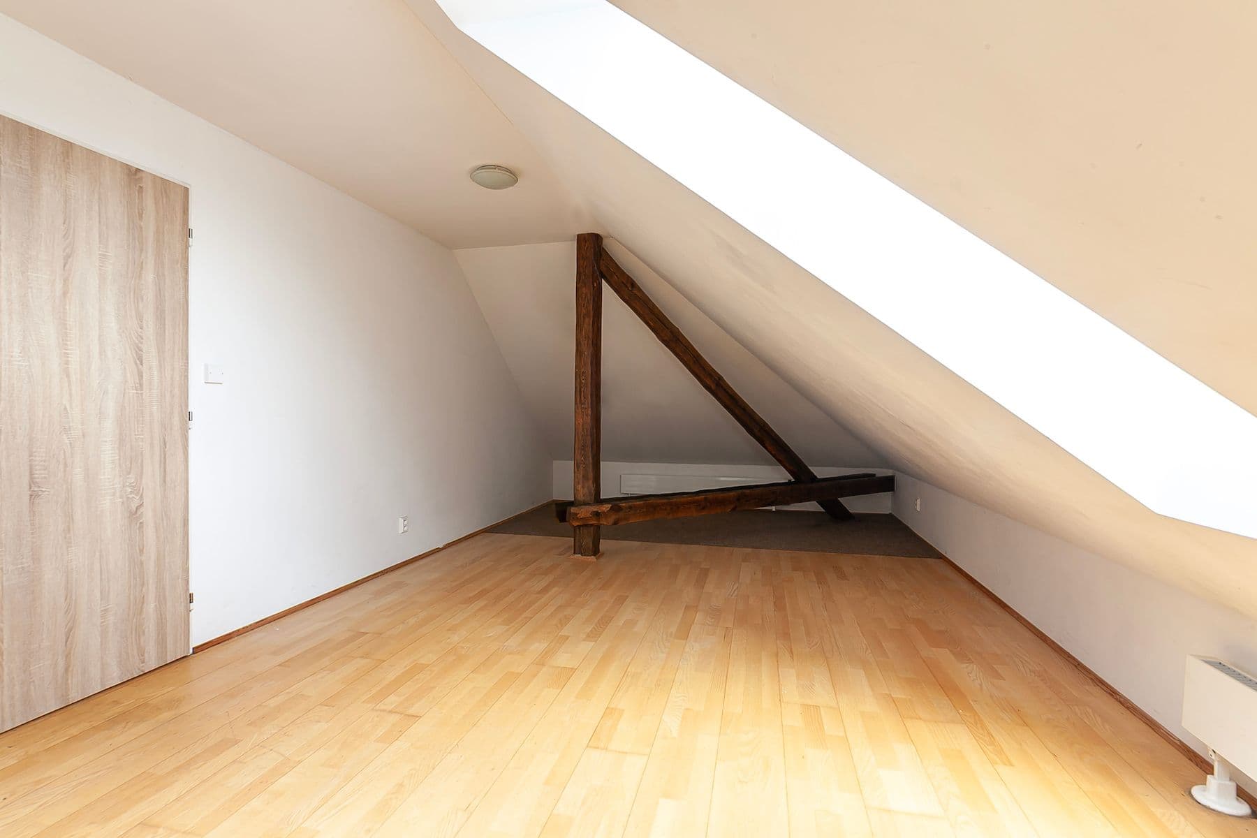 Prodej domu 400 m², pozemek 870 m², Liblice, Středočeský kraj Prodej domu 400 m², pozemek 870 m², Liblice, Středočeský kraj