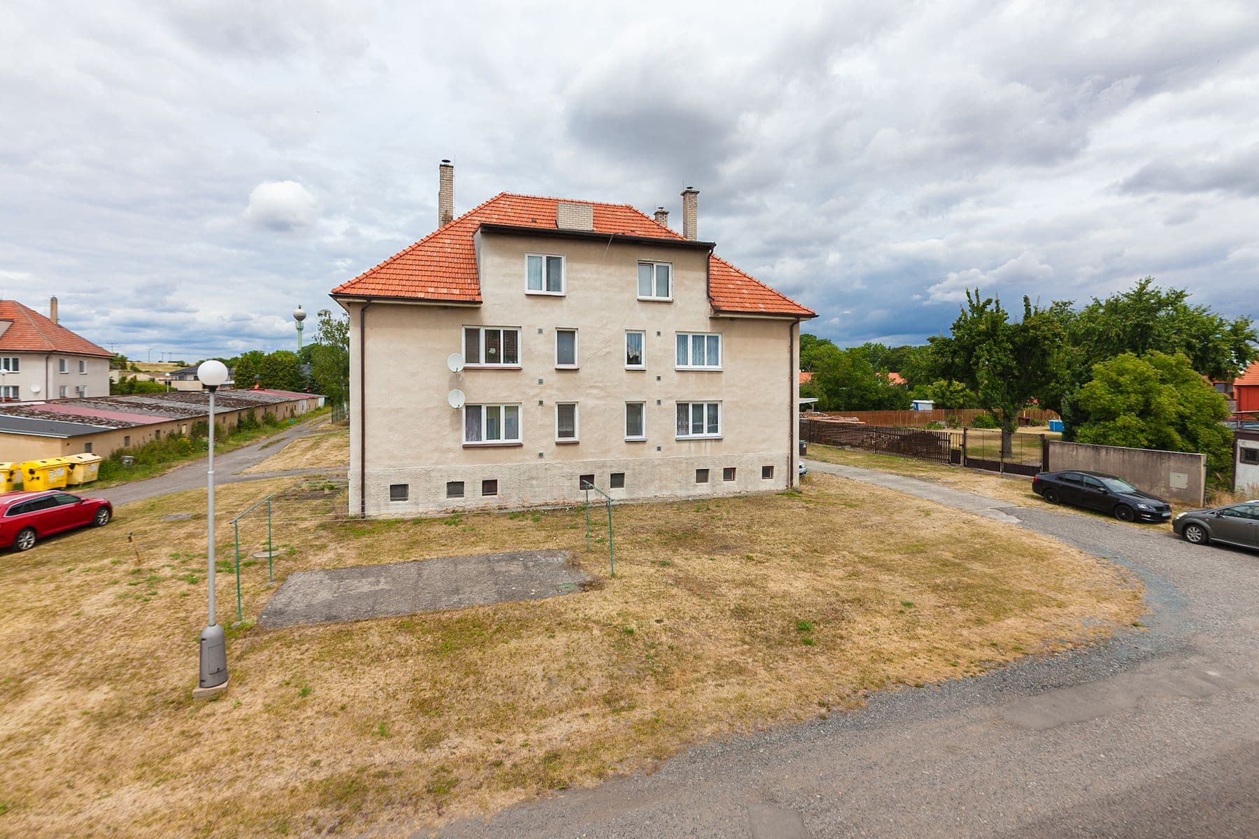 Prodej domu 400 m², pozemek 870 m², Liblice, Středočeský kraj Prodej domu 400 m², pozemek 870 m², Liblice, Středočeský kraj