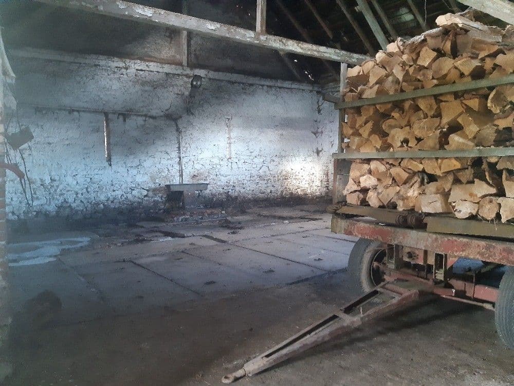 Pronájem nebytového prostoru 400 m², Stříbrná Lhota, Mníšek pod Brdy, Středočeský kraj Pronájem nebytového prostoru 400 m², Stříbrná Lhota, Mníšek pod Brdy, Středočeský kraj