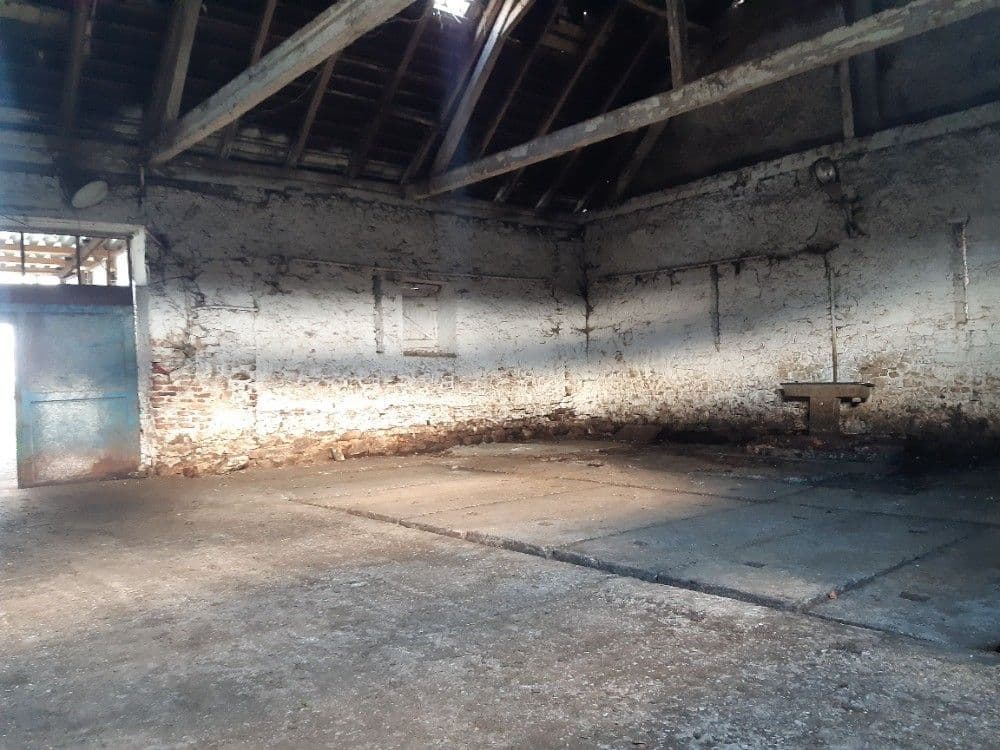 Pronájem nebytového prostoru 400 m², Stříbrná Lhota, Mníšek pod Brdy, Středočeský kraj Pronájem nebytového prostoru 400 m², Stříbrná Lhota, Mníšek pod Brdy, Středočeský kraj