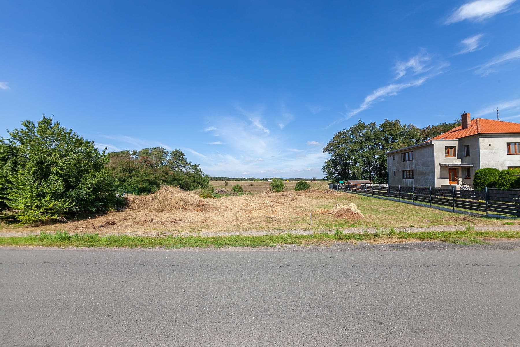 Prodej pozemku 1.528 m², Straškov-Vodochody, Ústecký kraj Prodej pozemku 1.528 m², Straškov-Vodochody, Ústecký kraj