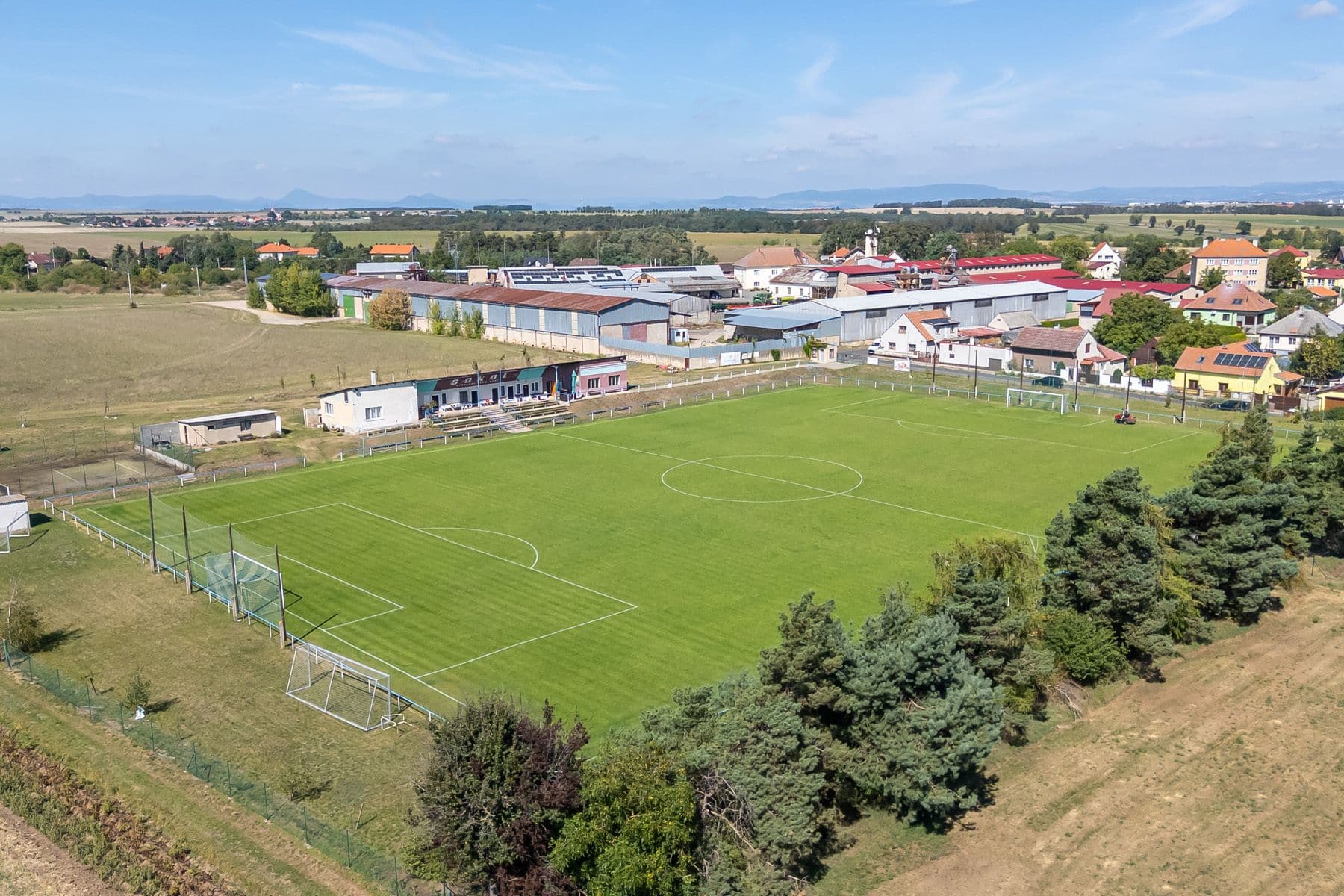 Prodej pozemku 1.528 m², Straškov-Vodochody, Ústecký kraj Prodej pozemku 1.528 m², Straškov-Vodochody, Ústecký kraj