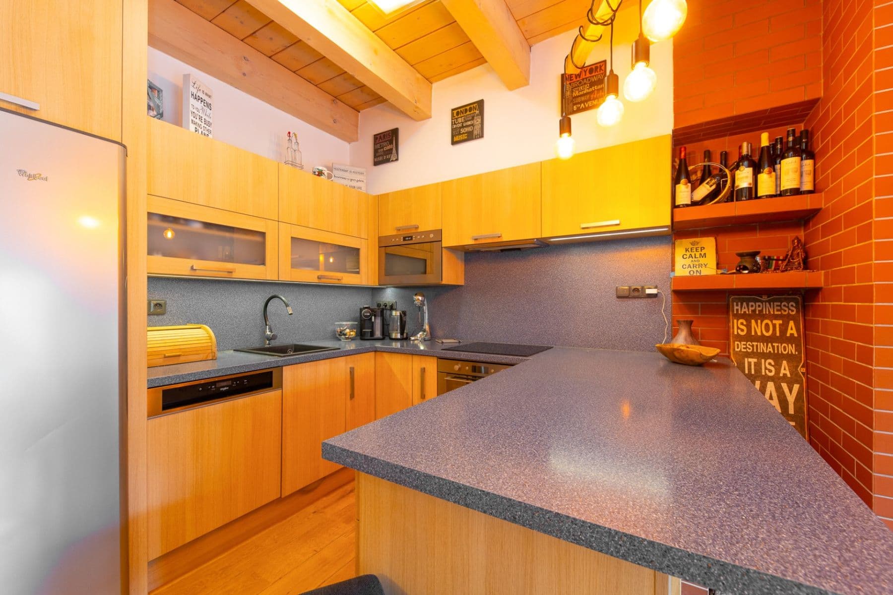 Prodej bytu 3+kk 84 m², Kosmákova, Šlapanice, Jihomoravský kraj Prodej bytu 3+kk 84 m², Kosmákova, Šlapanice, Jihomoravský kraj