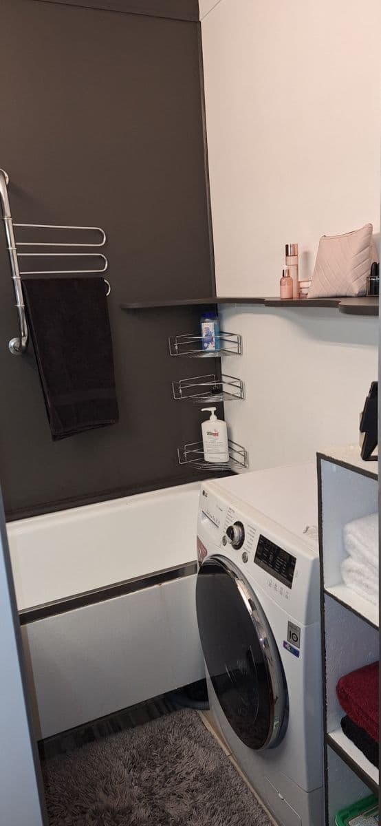 Prodej bytu 2+1 64 m², Antala Staška, Frýdek-Místek, Moravskoslezský kraj Prodej bytu 2+1 64 m², Antala Staška, Frýdek-Místek, Moravskoslezský kraj