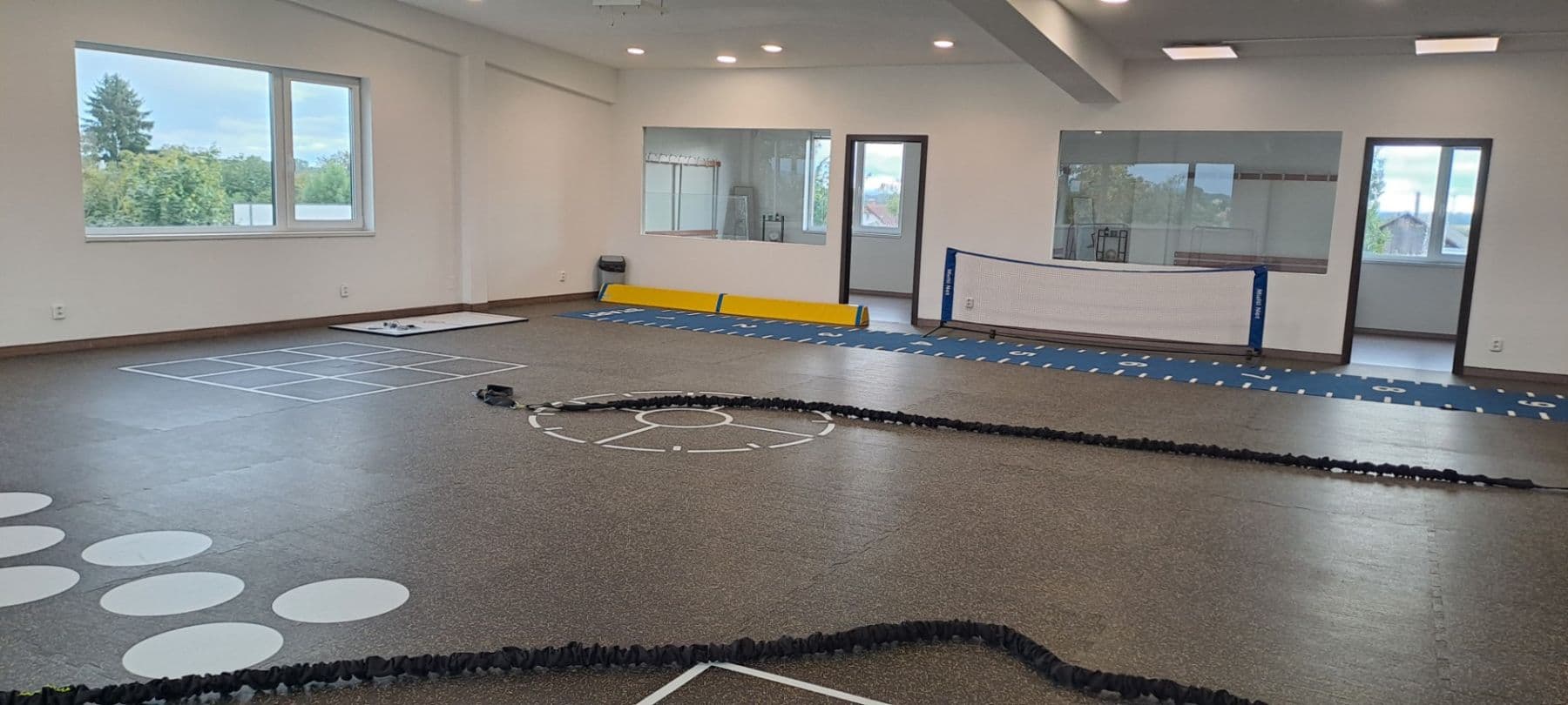 Pronájem nebytového prostoru 120 m², Holohlavy, Královéhradecký kraj Pronájem nebytového prostoru 120 m², Holohlavy, Královéhradecký kraj