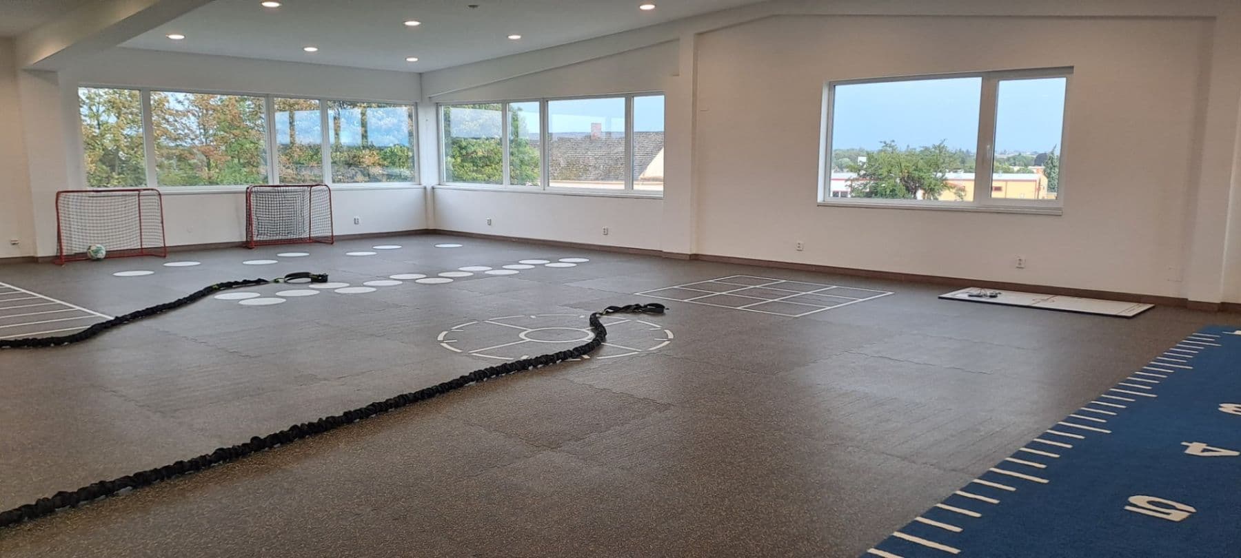 Pronájem nebytového prostoru 120 m², Holohlavy, Královéhradecký kraj Pronájem nebytového prostoru 120 m², Holohlavy, Královéhradecký kraj