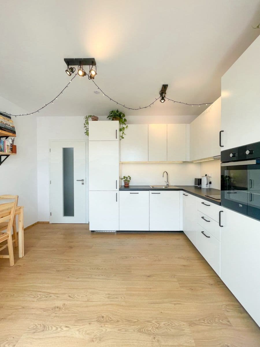 Pronájem bytu 1+kk 26 m², Husovická, Brno, Jihomoravský kraj Pronájem bytu 1+kk 26 m², Husovická, Brno, Jihomoravský kraj
