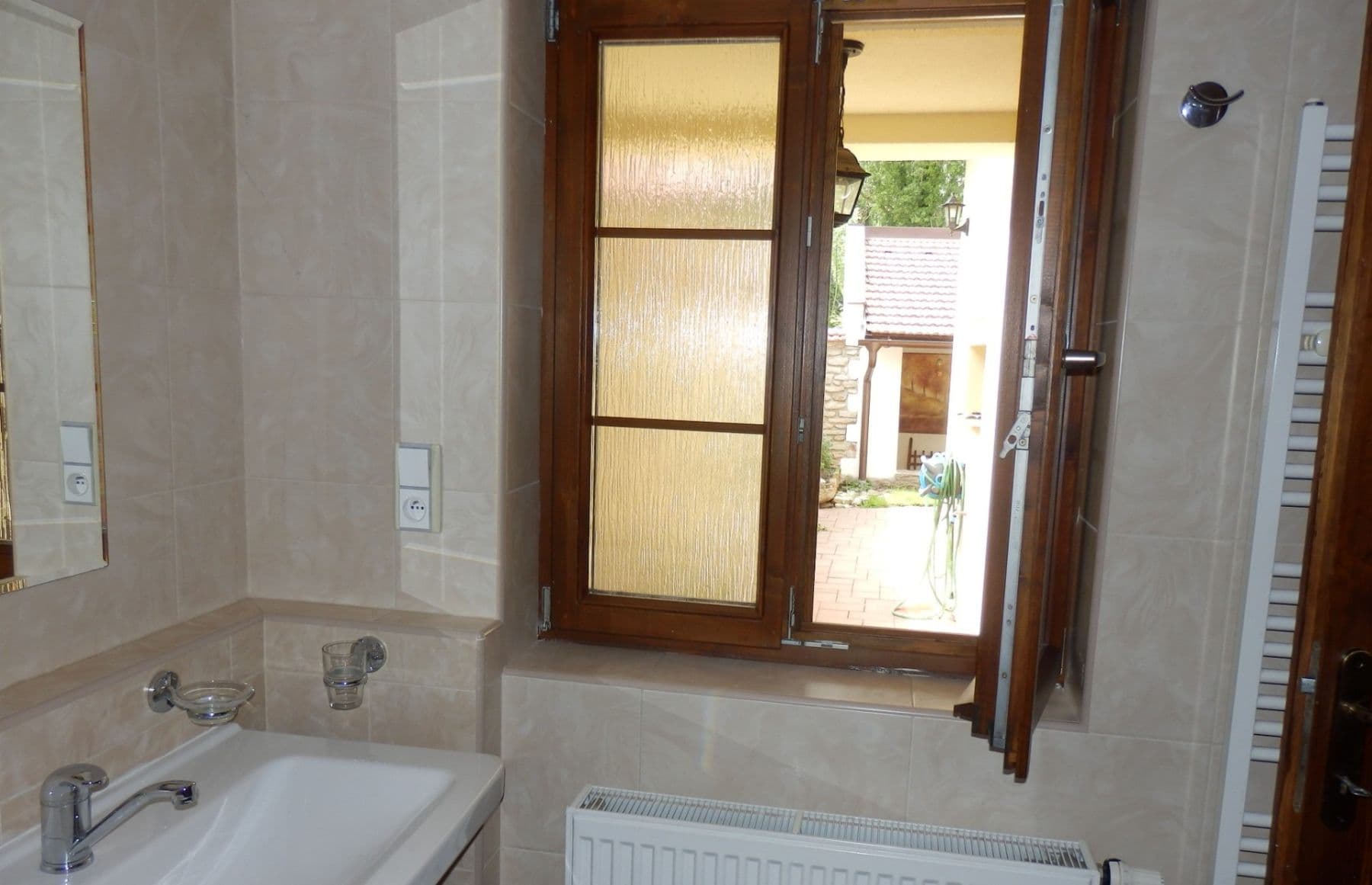 Pronájem domu 116 m², pozemek 135 m², Pobřežní, Kutná Hora, Středočeský kraj Pronájem domu 116 m², pozemek 135 m², Pobřežní, Kutná Hora, Středočeský kraj