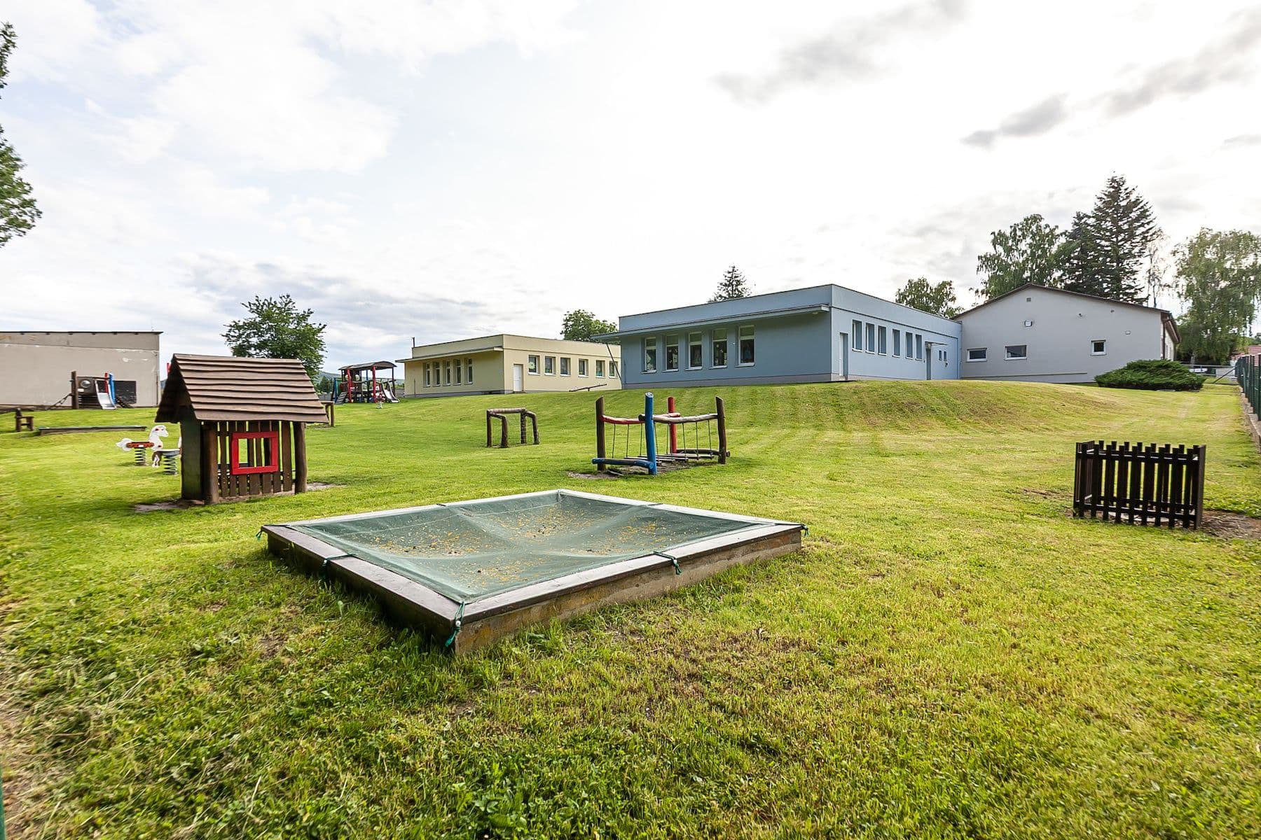 Prodej pozemku 2.625 m², Lochovice, Středočeský kraj Prodej pozemku 2.625 m², Lochovice, Středočeský kraj