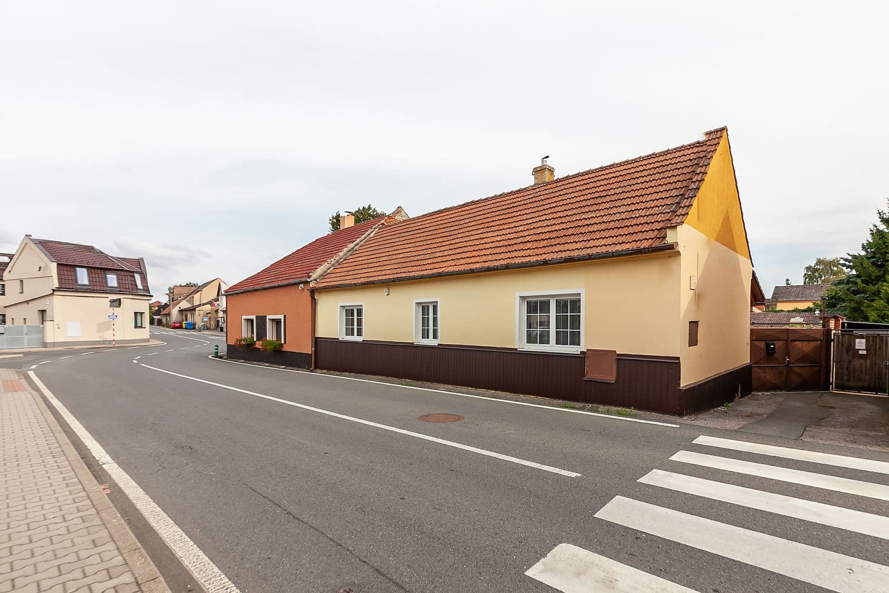 Prodej domu 200 m², pozemek 298 m², Kladenská, Pletený Újezd, Středočeský kraj Prodej domu 200 m², pozemek 298 m², Kladenská, Pletený Újezd, Středočeský kraj