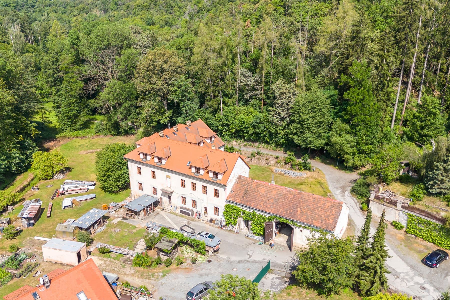 Prodej domu 1.009 m², pozemek 3.687 m², K Borovíčku, Praha, Praha Prodej domu 1.009 m², pozemek 3.687 m², K Borovíčku, Praha, Praha