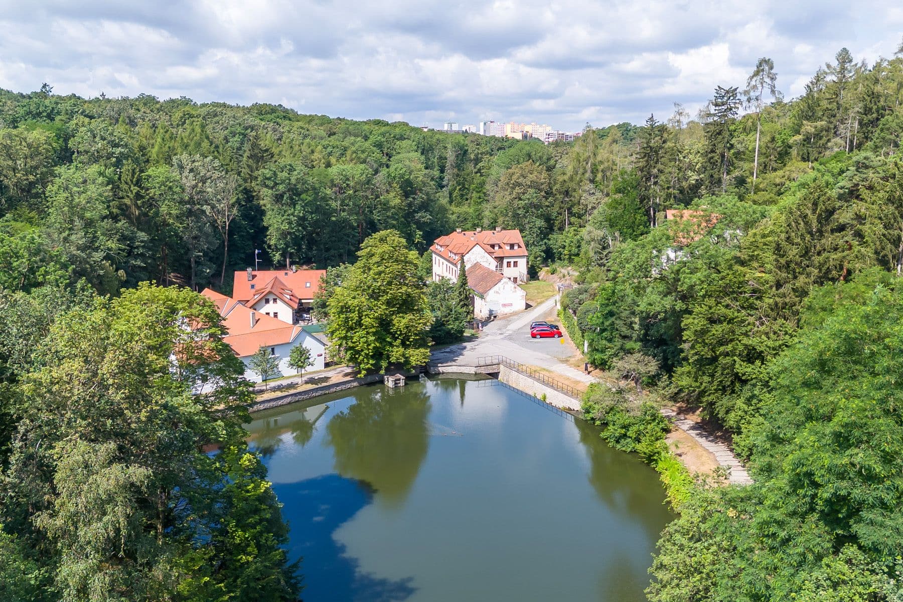 Prodej domu 1.009 m², pozemek 3.687 m², K Borovíčku, Praha, Praha Prodej domu 1.009 m², pozemek 3.687 m², K Borovíčku, Praha, Praha