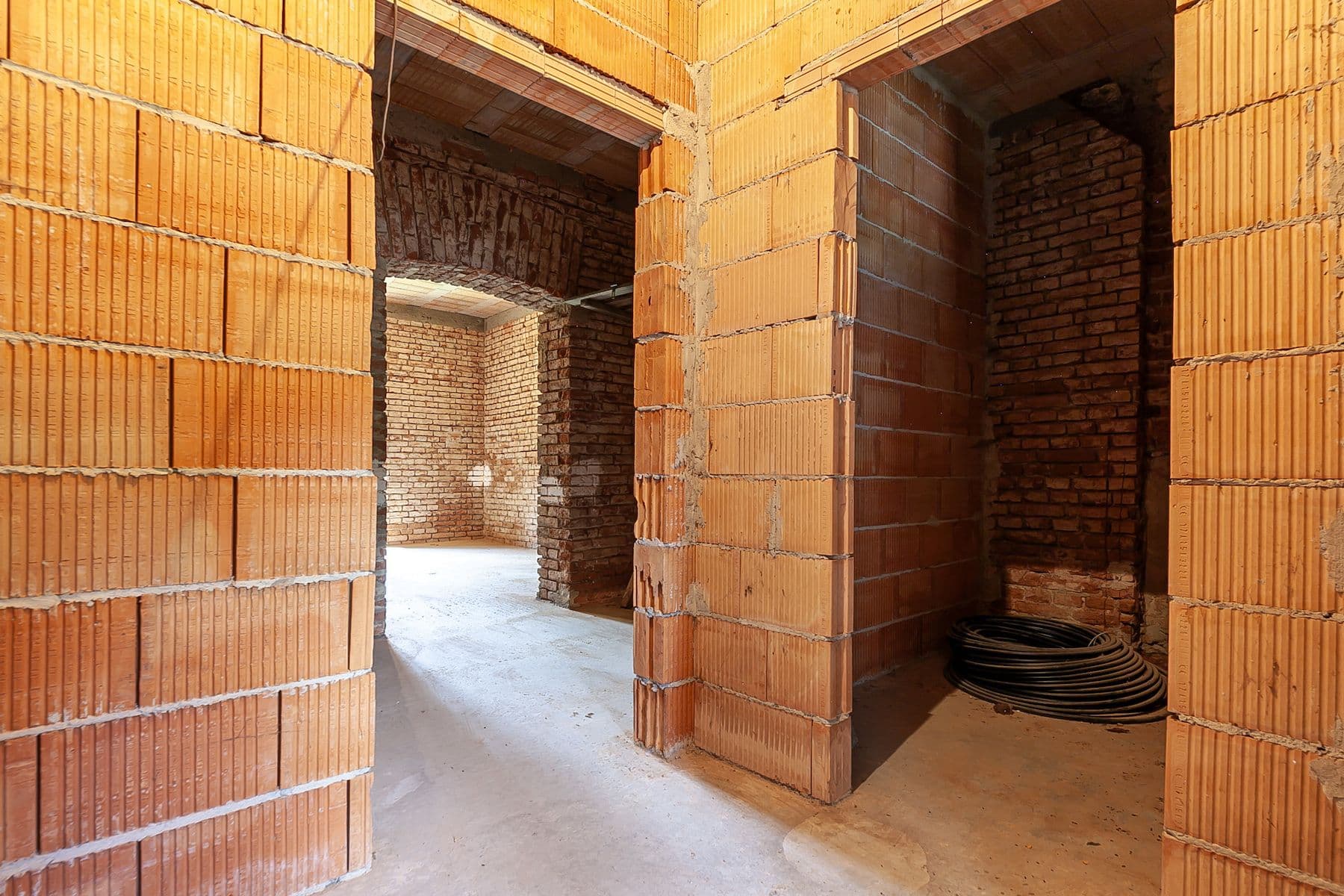 Prodej domu 1.009 m², pozemek 3.687 m², K Borovíčku, Praha, Praha Prodej domu 1.009 m², pozemek 3.687 m², K Borovíčku, Praha, Praha