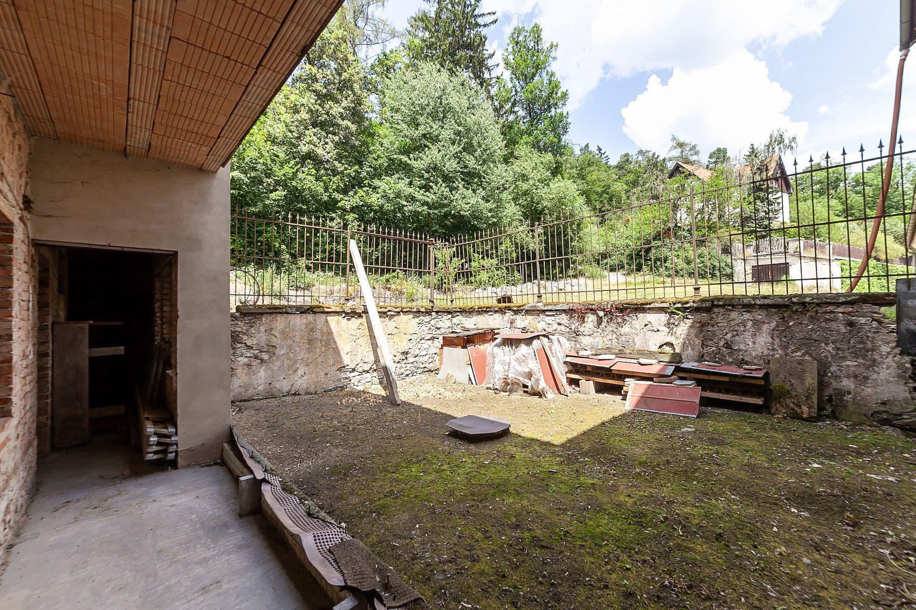 Prodej domu 1.009 m², pozemek 3.687 m², K Borovíčku, Praha, Praha Prodej domu 1.009 m², pozemek 3.687 m², K Borovíčku, Praha, Praha