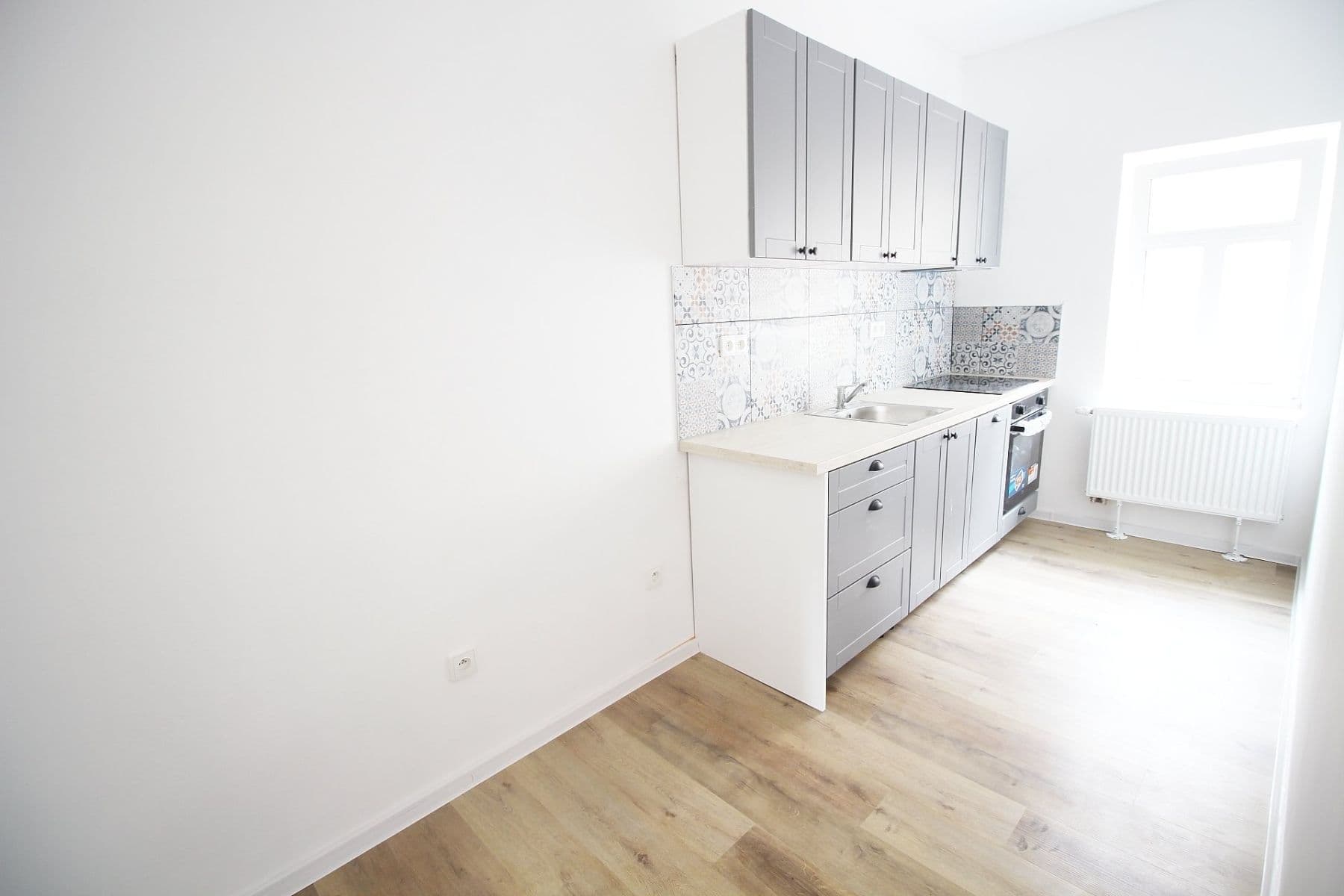 Pronájem bytu 2+1 44 m², Pod Borkem, Mladá Boleslav, Středočeský kraj Pronájem bytu 2+1 44 m², Pod Borkem, Mladá Boleslav, Středočeský kraj