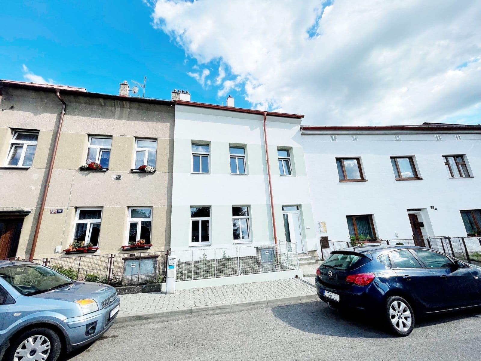 Pronájem bytu 2+1 44 m², Pod Borkem, Mladá Boleslav, Středočeský kraj Pronájem bytu 2+1 44 m², Pod Borkem, Mladá Boleslav, Středočeský kraj