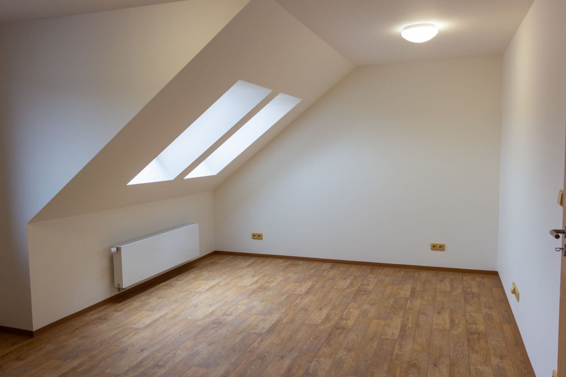 Pronájem bytu 1+kk 33 m², Na Pěšinách, Praha, Praha Pronájem bytu 1+kk 33 m², Na Pěšinách, Praha, Praha