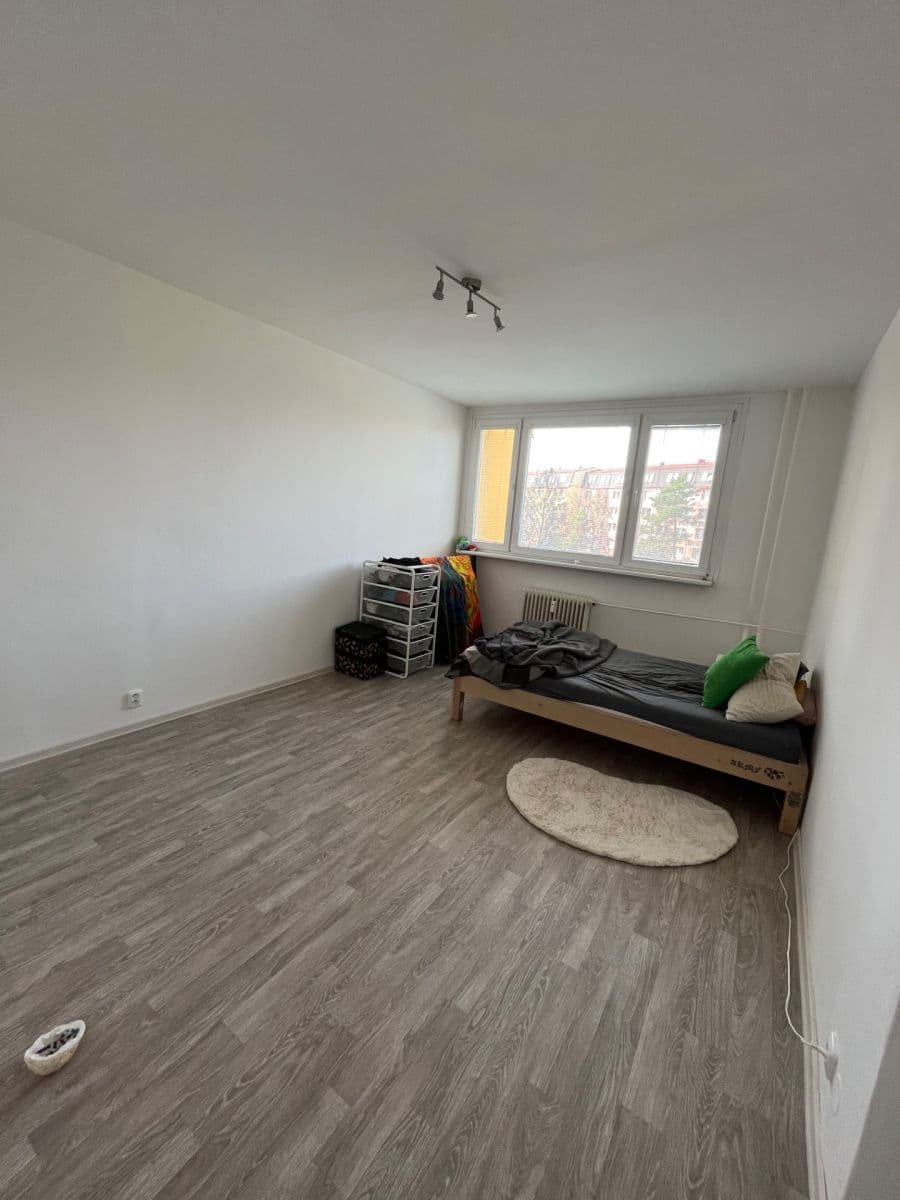 Pronájem bytu 3+kk 72 m², Masarykovo nám., Hustopeče, Jihomoravský kraj Pronájem bytu 3+kk 72 m², Masarykovo nám., Hustopeče, Jihomoravský kraj