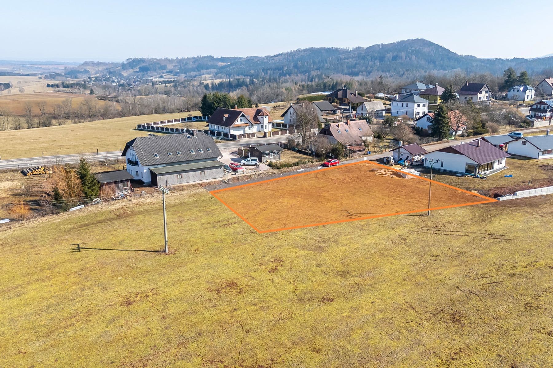 Prodej pozemku 1.571 m², Horka u Staré Paky, Liberecký kraj Prodej pozemku 1.571 m², Horka u Staré Paky, Liberecký kraj