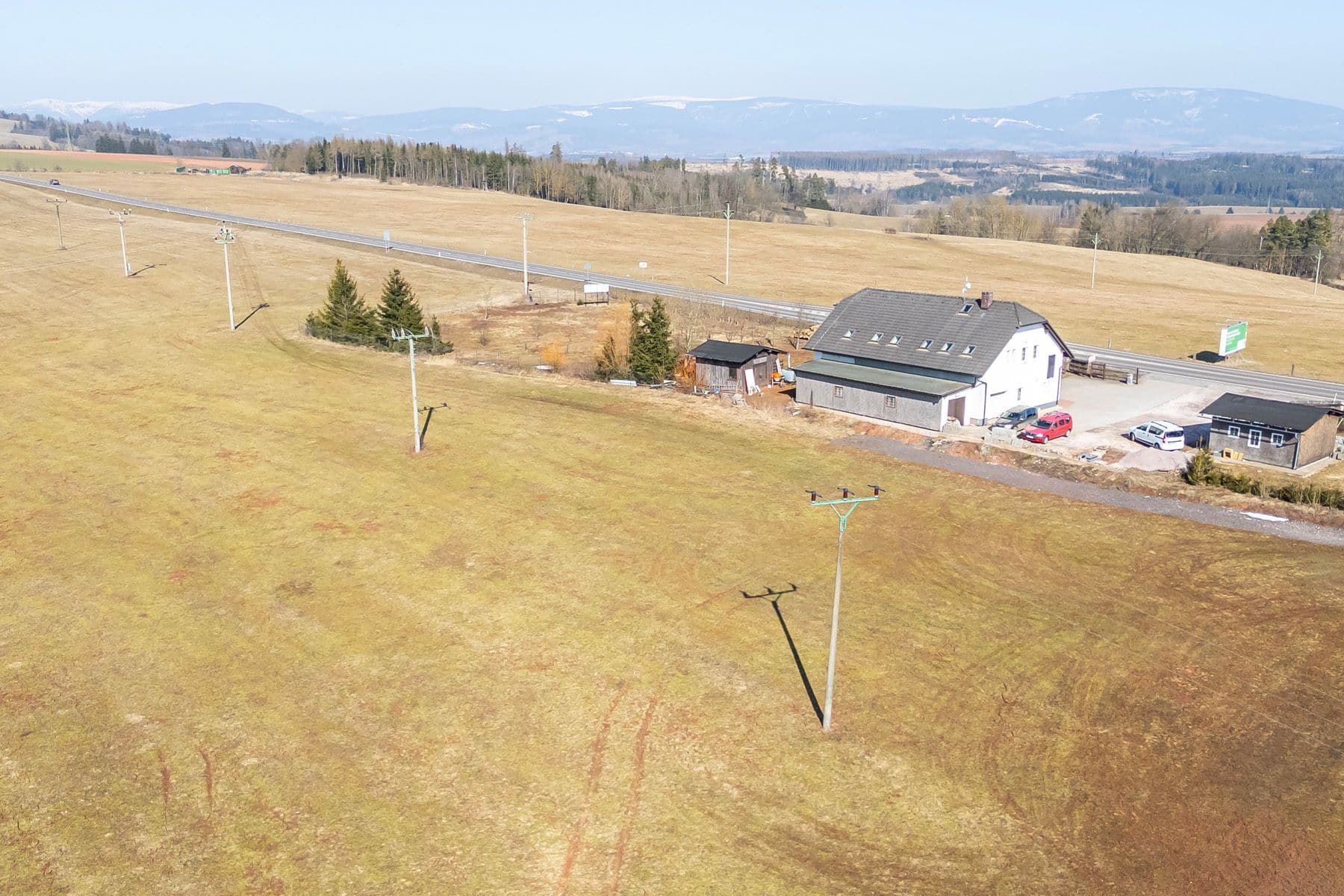 Prodej pozemku 1.571 m², Horka u Staré Paky, Liberecký kraj Prodej pozemku 1.571 m², Horka u Staré Paky, Liberecký kraj