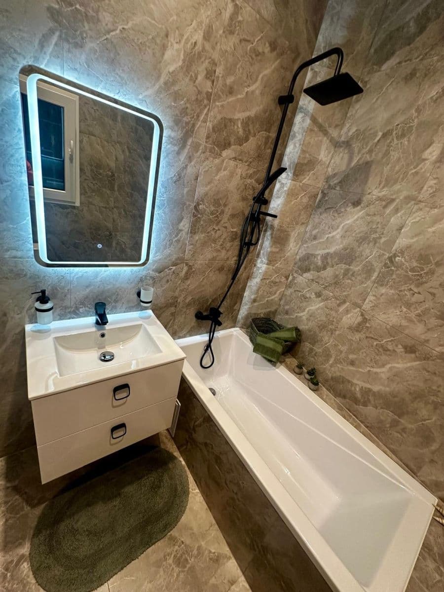 Prodej bytu 1+kk 34 m², Sokolovská, Praha, Praha Prodej bytu 1+kk 34 m², Sokolovská, Praha, Praha