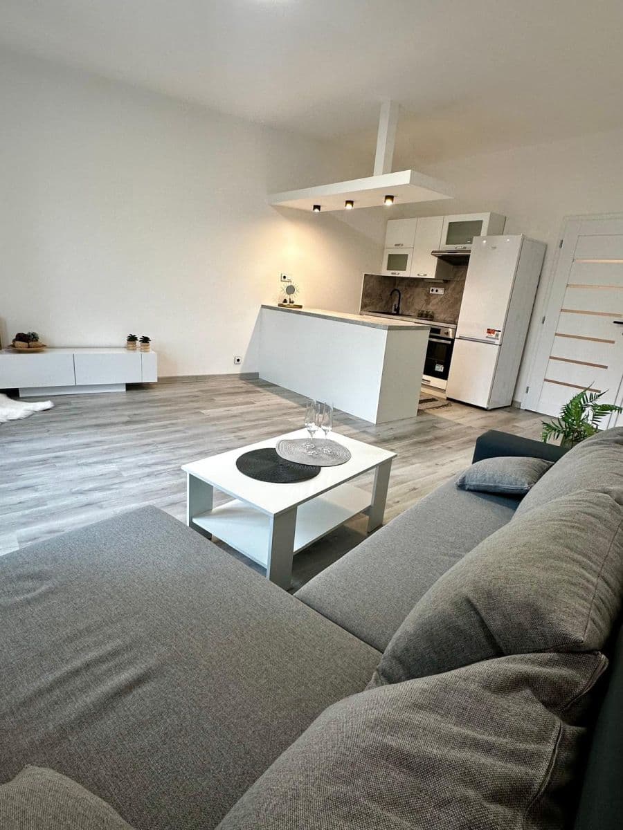 Prodej bytu 1+kk 34 m², Sokolovská, Praha, Praha Prodej bytu 1+kk 34 m², Sokolovská, Praha, Praha