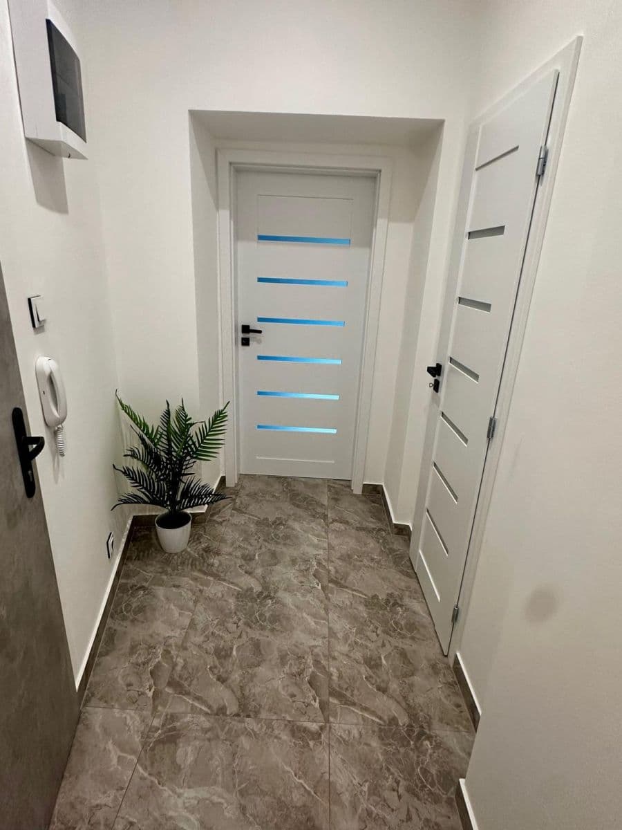 Prodej bytu 1+kk 34 m², Sokolovská, Praha, Praha Prodej bytu 1+kk 34 m², Sokolovská, Praha, Praha