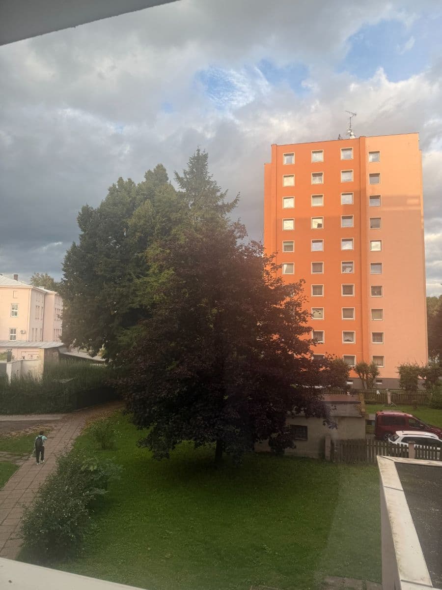 Prodej bytu 2+1 62 m², Úpské nábřeží, Trutnov, Královéhradecký kraj Prodej bytu 2+1 62 m², Úpské nábřeží, Trutnov, Královéhradecký kraj