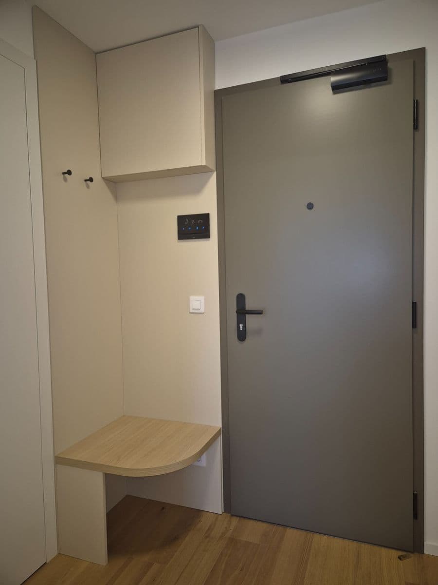 Pronájem bytu 1+kk 37 m², Bratislavská, Brno, Jihomoravský kraj Pronájem bytu 1+kk 37 m², Bratislavská, Brno, Jihomoravský kraj