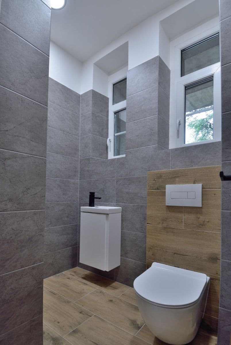 Prodej bytu 3+kk 77 m², náměstí Českých bratří, Plzeň, Plzeňský kraj Prodej bytu 3+kk 77 m², náměstí Českých bratří, Plzeň, Plzeňský kraj