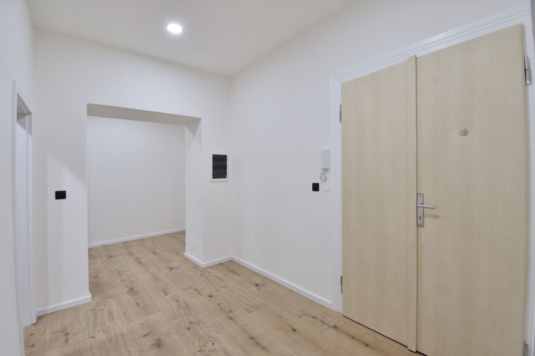 Prodej bytu 3+kk 77 m², náměstí Českých bratří, Plzeň, Plzeňský kraj Prodej bytu 3+kk 77 m², náměstí Českých bratří, Plzeň, Plzeňský kraj